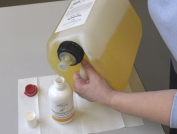 Hygienische Flaschennachfüllung