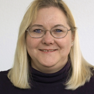 Jacqueline Born, Spedition/Sekretariat